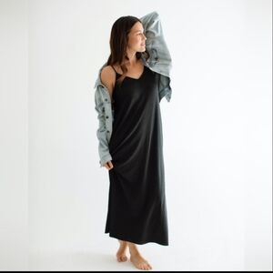 Carly Jean Los Angeles CJ's Favorite Ribbed Spaghetti Dress in Black size Medium